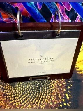 Pottery Barn Wood Photo
Holder Roland Holds 36 Photos
Size 4 X 6 inch Photos